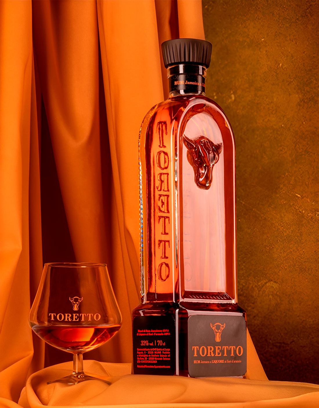 Toretto: personalized glass liquor bottle