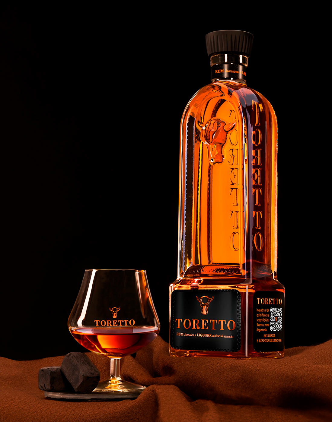 Toretto: personalized glass liquor bottle